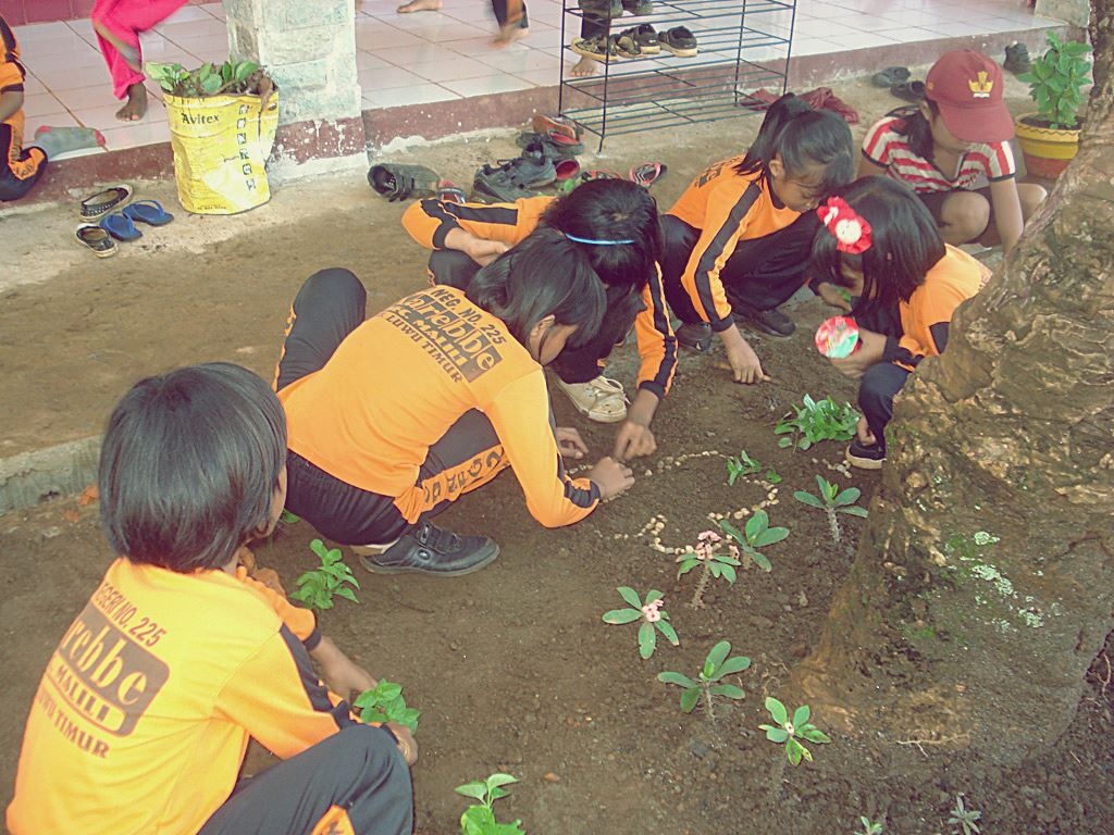 7. Manajemen Budaya dan Lingkungan Berbasis Sekolah